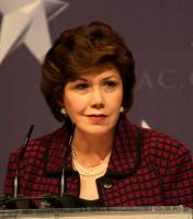 ... linda chavez was born at 1947 06 17 and also linda chavez is american