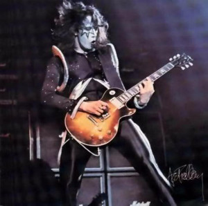 ClippingBook - Ace Frehley