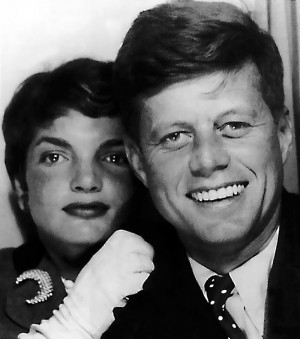 JFK-and-Jackie-kennedy-closeup.jpg