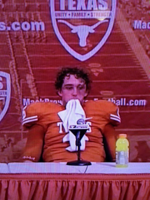 ... herp derp went from towel munching to carpet munching smart move ace