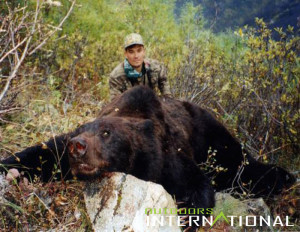 estimate for grizzly bears in british columbia canada quote