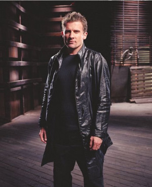 ... invincible names dominic purcell dominic purcell in invincible 2001