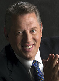 How To Increase Your Attractiveness...John C. Maxwell