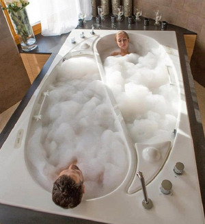 10 Bathtubs That Offer Moments of Relaxation for Both of You ...