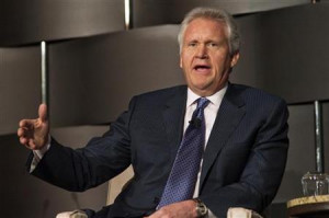 Jeffrey Immelt, Chairman and CEO of General Electric, speaks at the ...