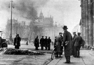 Anton Pannekoek writes on the burning of the Reichstag by council ...