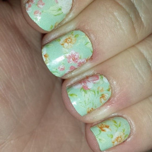 Jamicure Love Jamberry Nails picture