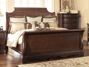 Ashley Furniture Camilla Bedroom Set