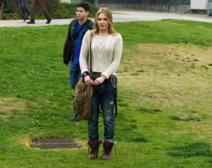 Amy's style, 'Faking It,' combat boots, cable knit sweater