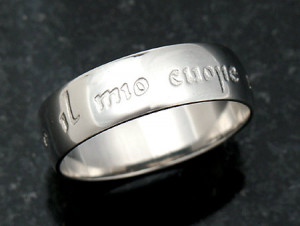 unique-platinum-wedding-rings-posey-rings-st140r.jpg