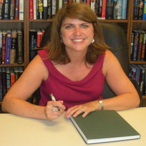 Lisa Gardner Author Alone