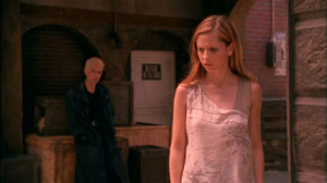 Buffy asks Spike to keep her secret.