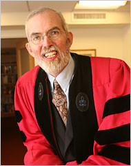 Rev. Forrest Church, Who Embraced a Gospel of Service, Dies at 61