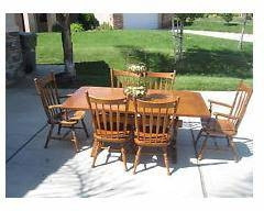 Ethan Allen Early American Dining Room Table Set