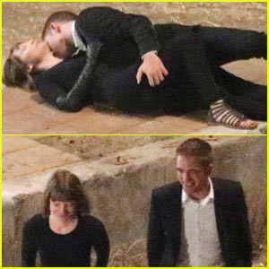 Robert Pattinson Passionately Kisses Mia Wasikowska for 'Maps...'