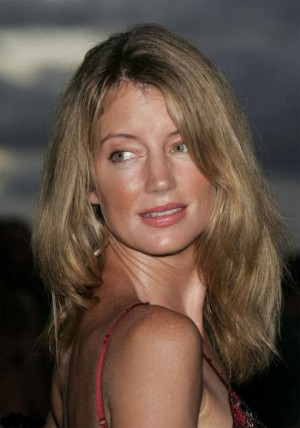 Cynthia Watros hot photo, hot picture, pictures, photos, picture ...