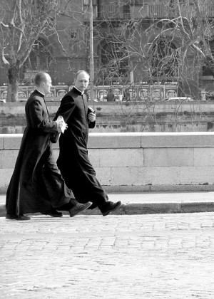Do you have pictures of Roman priests?