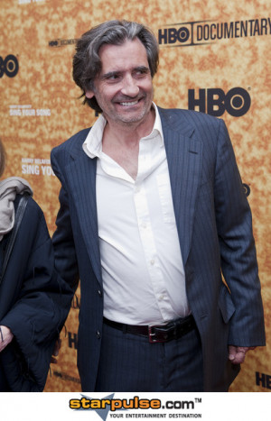 Griffin Dunne Pictures & Photos
