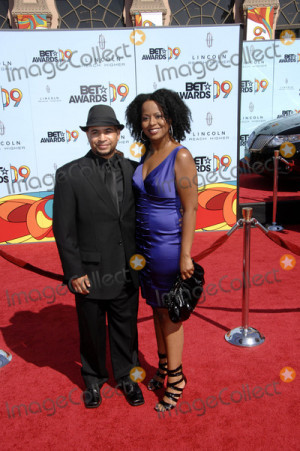 Darryl Bell Picture And Tempestt Bledsoe During The 2009 picture