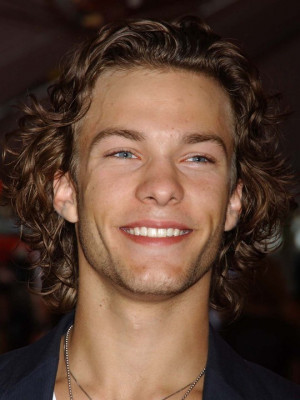 Kyle Schmid announced on his official Facebook page that he is working ...