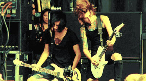 tumblr_mak5n1neDX1qc4vifo1_500.gif