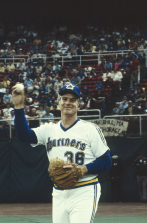 Gaylord Perry, #Mariners Starting Pitcher, 1982-1983: Fans Favorite ...