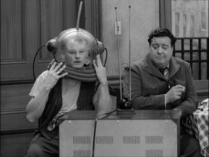 The Honeymooners: I'm waiting for 3D television Video