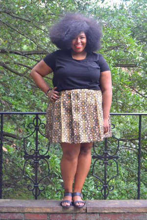 curvy fashion hipster makeup skirt curls latina Plus size ootd afro ...