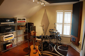 Show me your studio 2010 - no setup too small!-dsc_3142-medium-.jpg