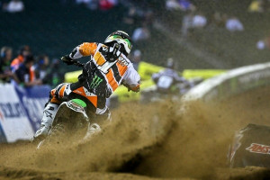 2012 Supercross champ Ryan Villopoto will return this saterday at the ...
