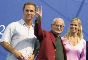 morto a Los Angeles il produttore cinematografico Dino De Laurentiis ...