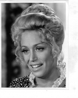 Photos And More Lorraine Gary Original Vintage Photo