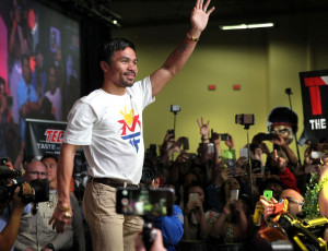 Manny-Pacquiao-Grand-Arrival-Chris-Farina-1.jpg