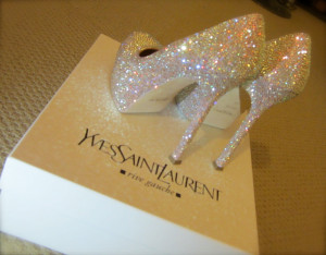 this shoe is amaze balls okay they might be 4000 dollars but for shoes ...