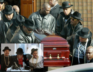Related Pictures pallbearers carry the casket containing the body of ...