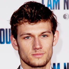 Alex Pettyfer Upset Over 'Misunderstood' Interview Rant