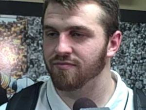 Gordon, Badgers turn back Hawkeye rally