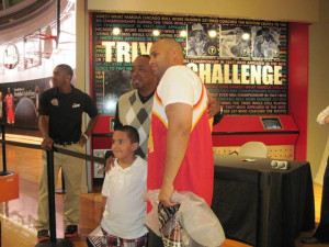 Spud Webb Visits Hall Fame...