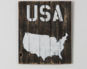 reclaimed wood sign with USA