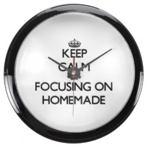 Keep Calm by focusing on Homemade Aquarium Clocks