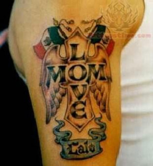 Love Mom Tattoo On Shoulder