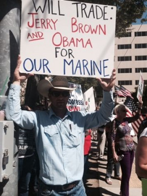 Keep this going: 300 Rally to Free Tahmooressi While Brown Dines with ...