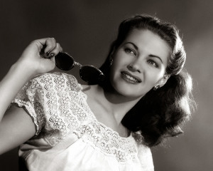 Yvonne De Carlo Quotes