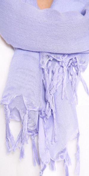 Love Quotes Knotted Tassel Scarf in Purple (Hydrangea)