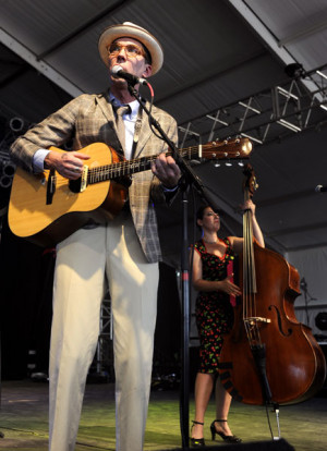 Photos CMT Bonnaroo Coverage Justin Townes Earle