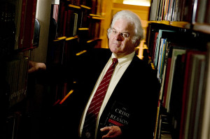 Robert B. Laughlin, Ph.D., prêmio Nobel em Física, em seu livro 