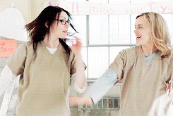 Piper-Chapman-Alex-Vause-image-piper-chapman-and-alex-vause-36545883 ...