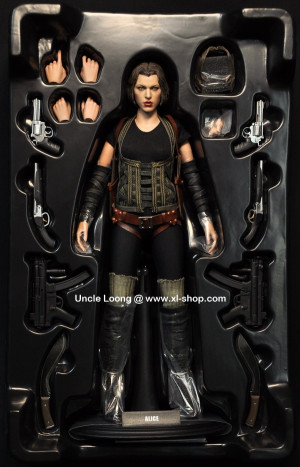 ... MMS 139 Resident Evil: Afterlife: 1/6th scale Alice Collectible Figure