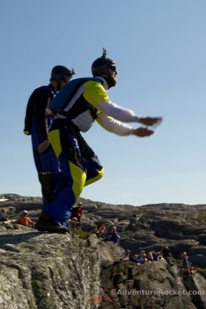Base-Jumping-Norway-Kjerag-Apex-Adrenalin-Base-Phoenix-Fly-Wingsuit ...
