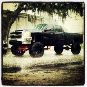 lifted Chevrolet trucks